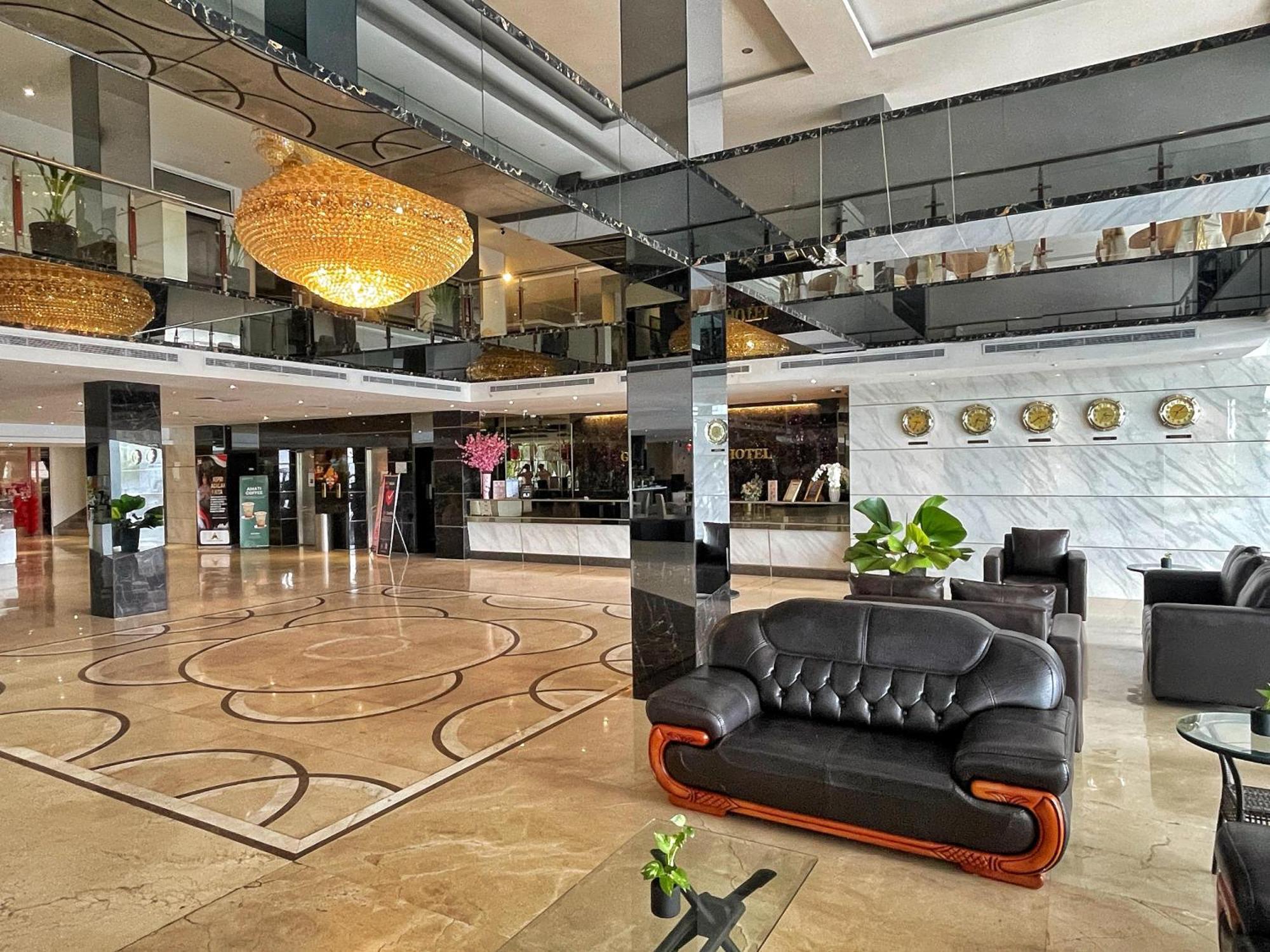 Grand Sydney Hotel Batam Exterior foto